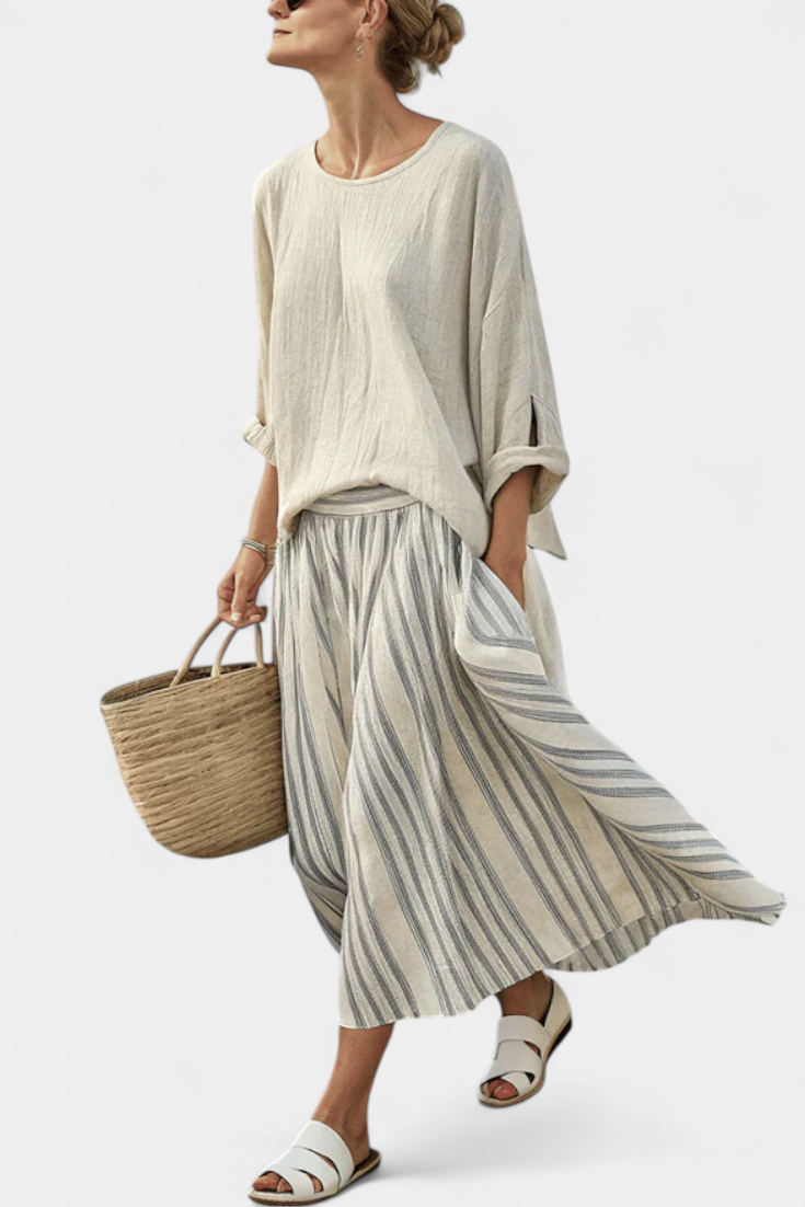 Daisy™ | Blusa y Falda